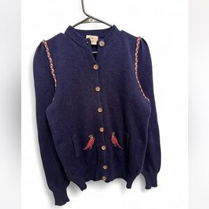 Vintage Rose Dalrymple Pure wool cardigan with quail birds and chain detail